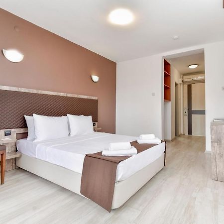 A 11 Hotel Çeşme Exteriör bild