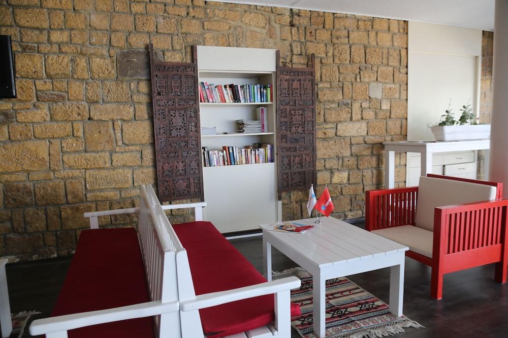 A 11 Hotel Çeşme Exteriör bild