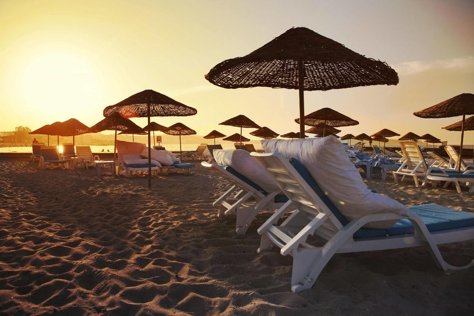 A 11 Hotel Çeşme Exteriör bild