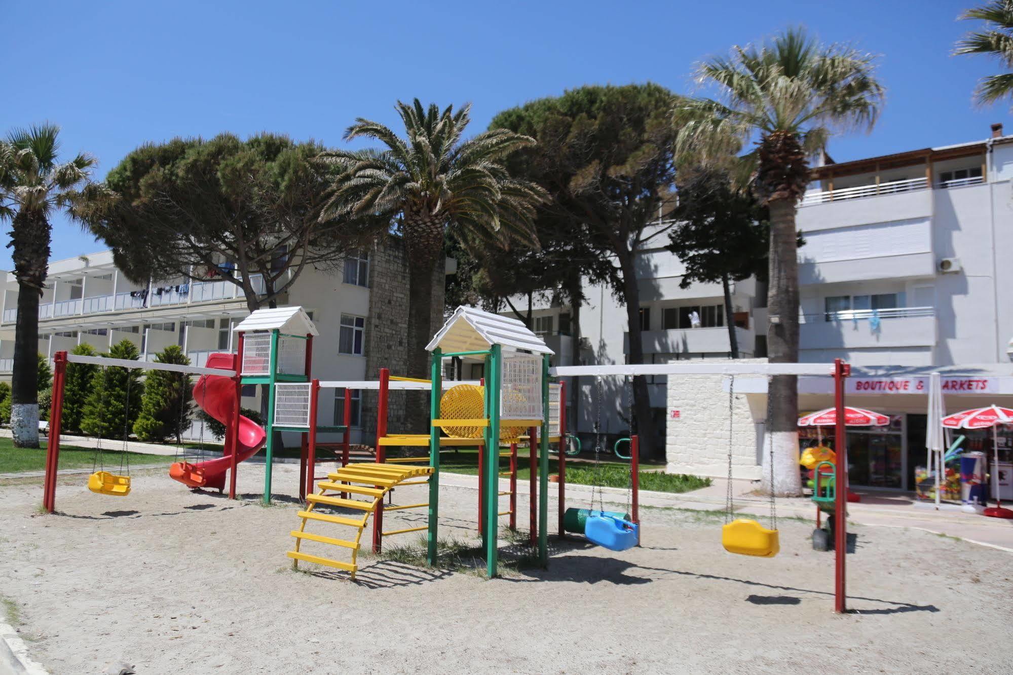 A 11 Hotel Çeşme Exteriör bild