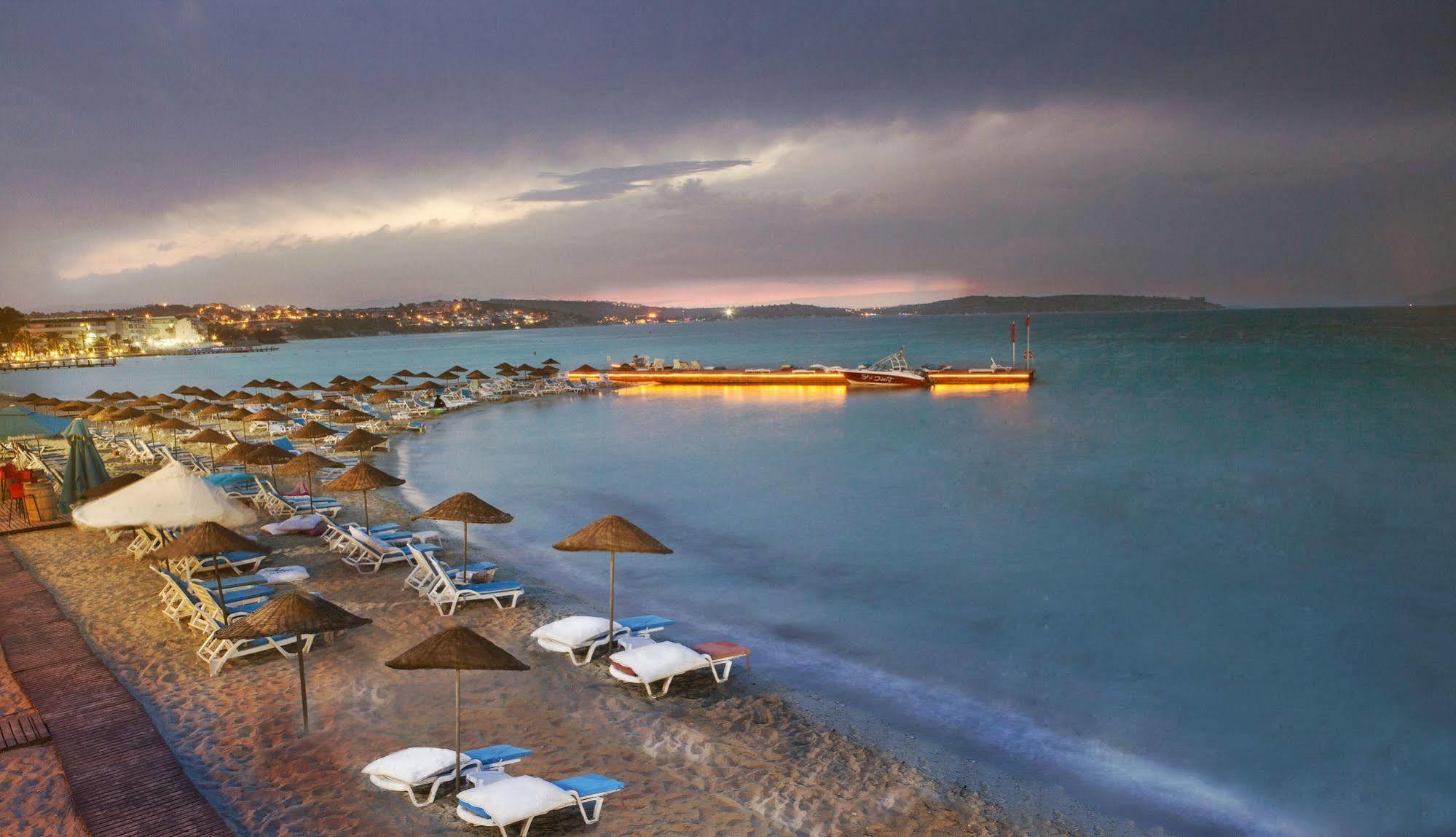 A 11 Hotel Çeşme Exteriör bild