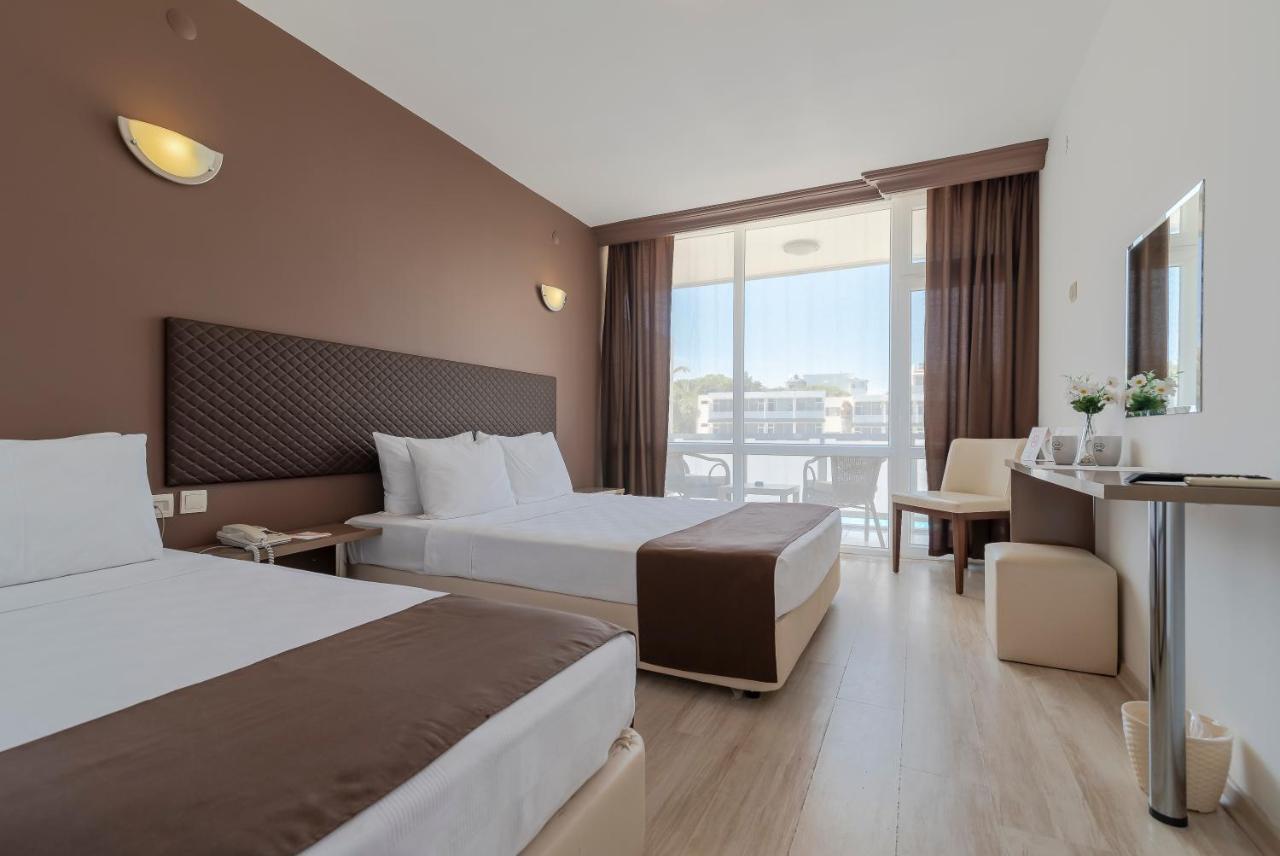 A 11 Hotel Çeşme Exteriör bild